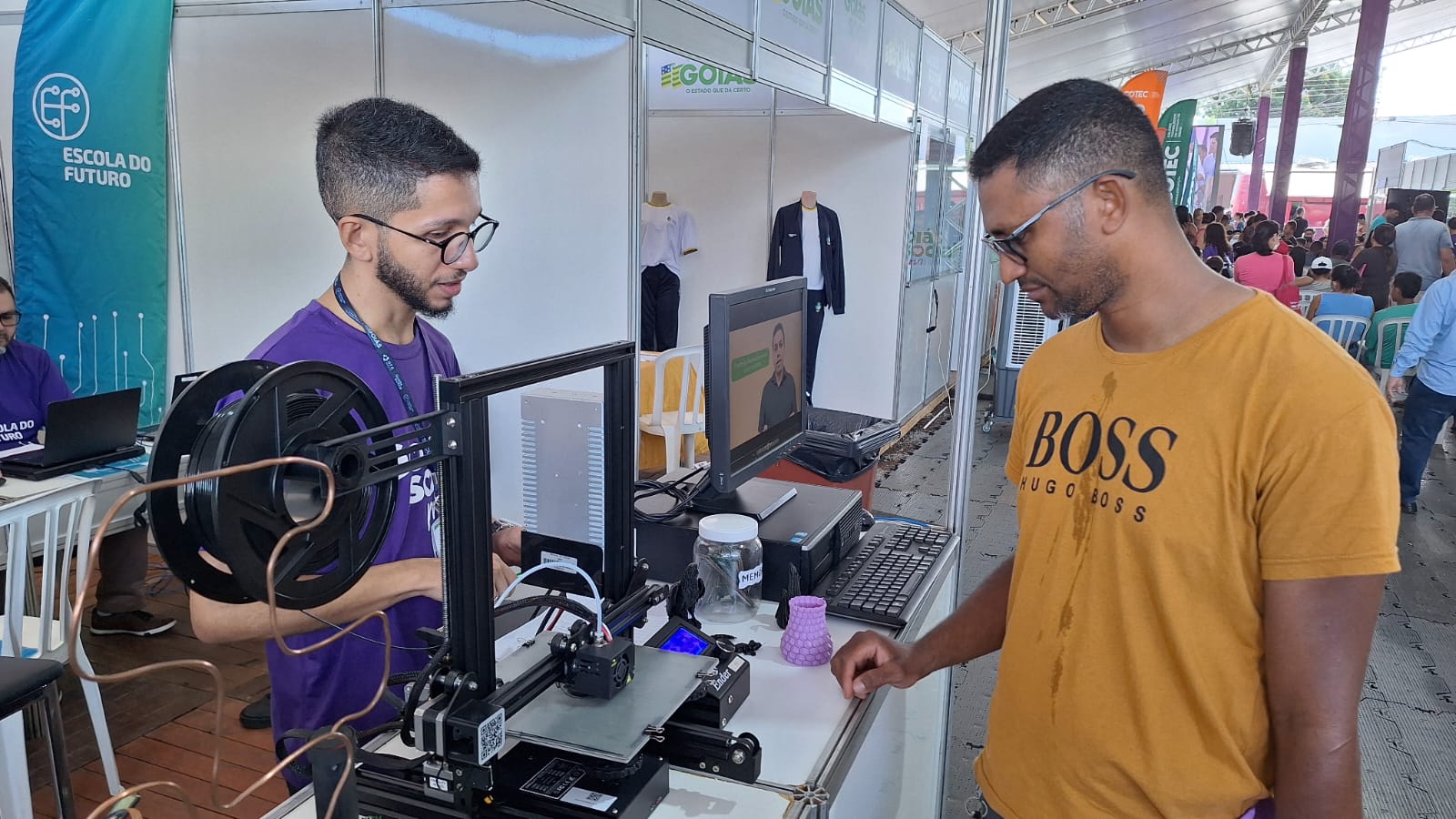 Escolas do Futuro participam do Goiás Social Mulher em Aparecida de Goiânia 